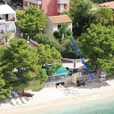 Semesterbostad Garden House Tučepi
